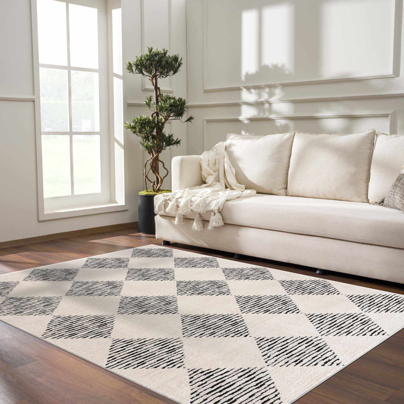 Kelleyann Oriental Indoor Rug, Rectangle 6'7" x 9'