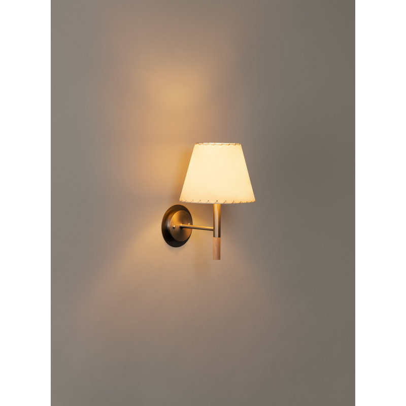 BC2 Wall Lamp, Beige