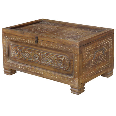 Asis Blanket Chest