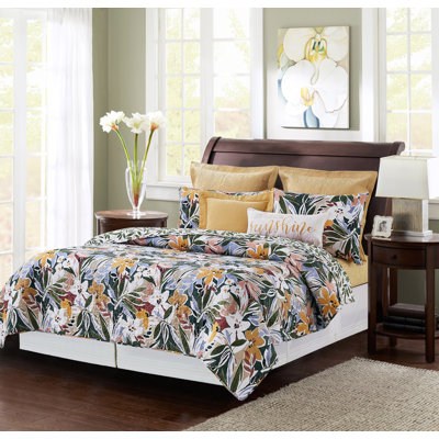 Joelle Quilt Set