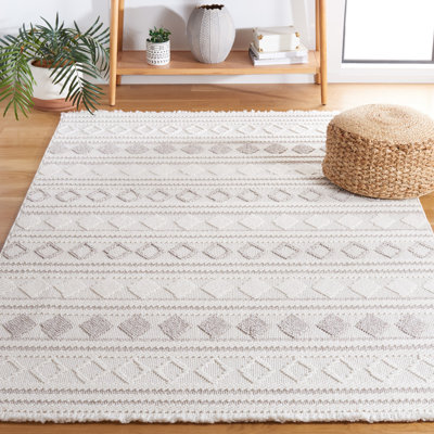 Lotus Performance Geometric Rug