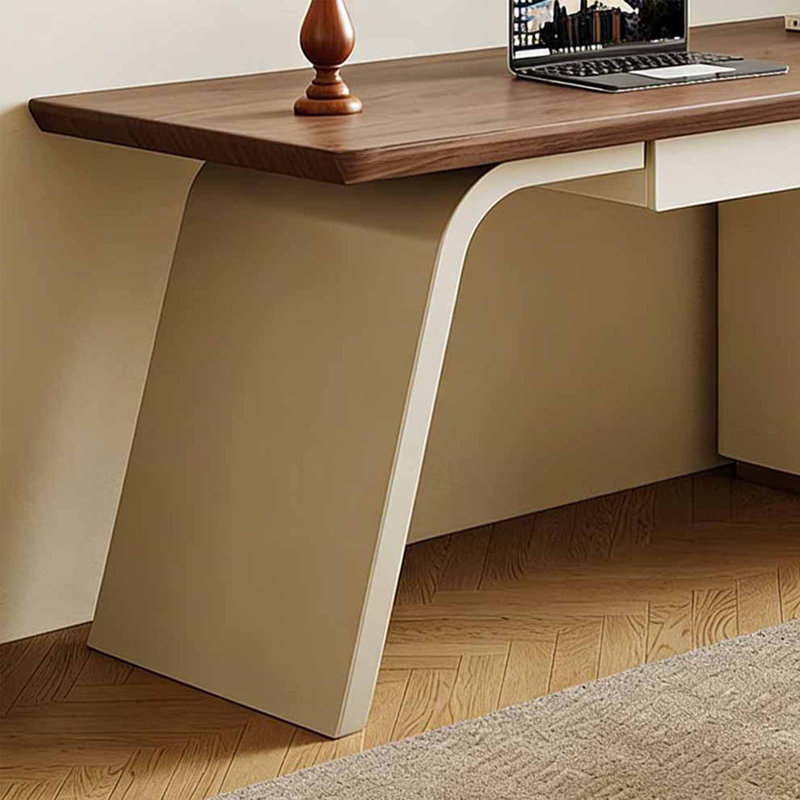 Bureau à la française, H 29,92 po x l 55,12 po x P 27,56 po