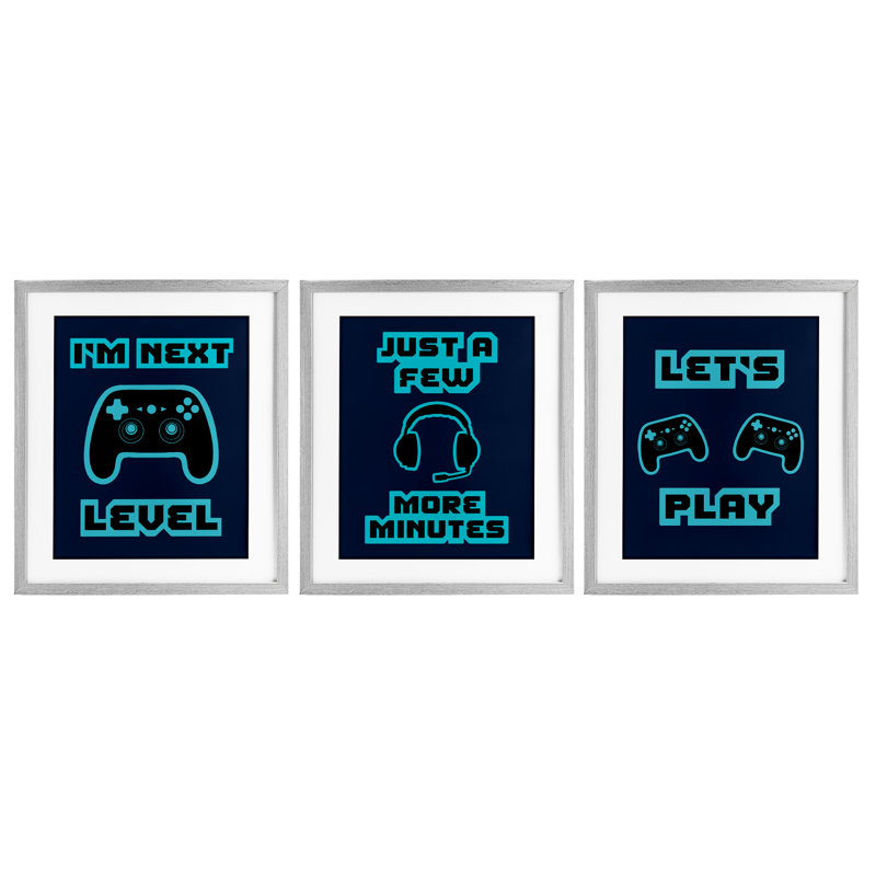 Ensemble de 3 impressions encadrées sous verre rétro Blue Gaming Words, design par Marcus Prime, H 16 po x l 13 po