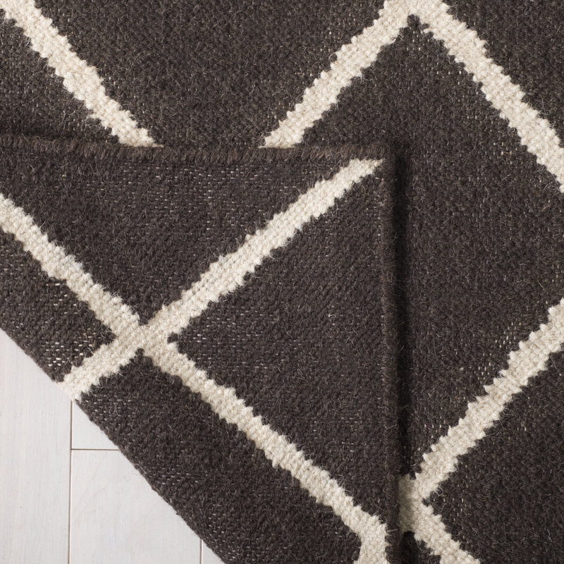 Mccall Hand Woven Flat Weave Wool/Cotton Geometric Rug in Brown/Ivory, Rectangle 3' x 5'