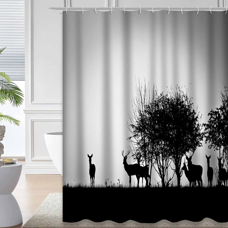 Rideau de douche avec 12 crochets Deer Stag Forest, L 72 po x l 72 po