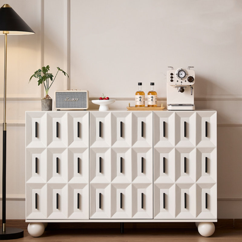 Cream Style Large-Capacity Sideboard