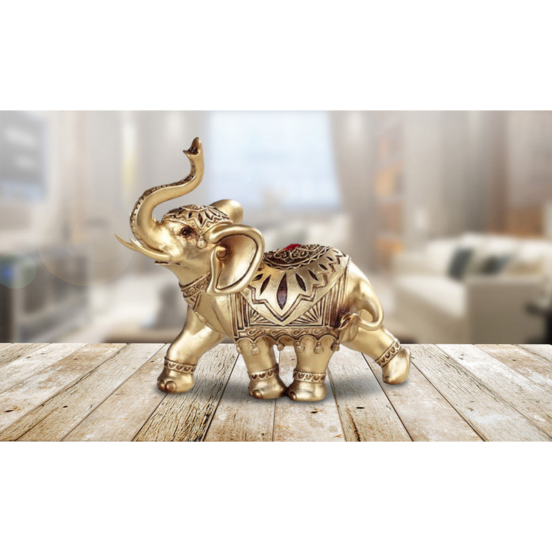 Figurine d'éléphant de 7 po avec tatoo
