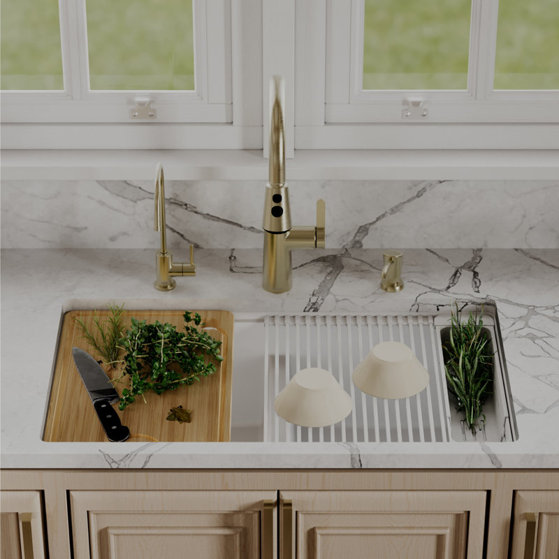 Ensemble d'évier de cuisine à double cuve encastrable en quartz 32 po Karran, Blanc mat