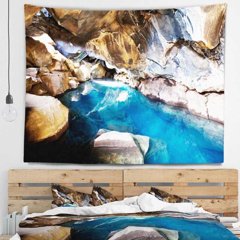 Grotte de plage avec tapisserie géotherme d'eau chaude, H 32 po x l 39 po