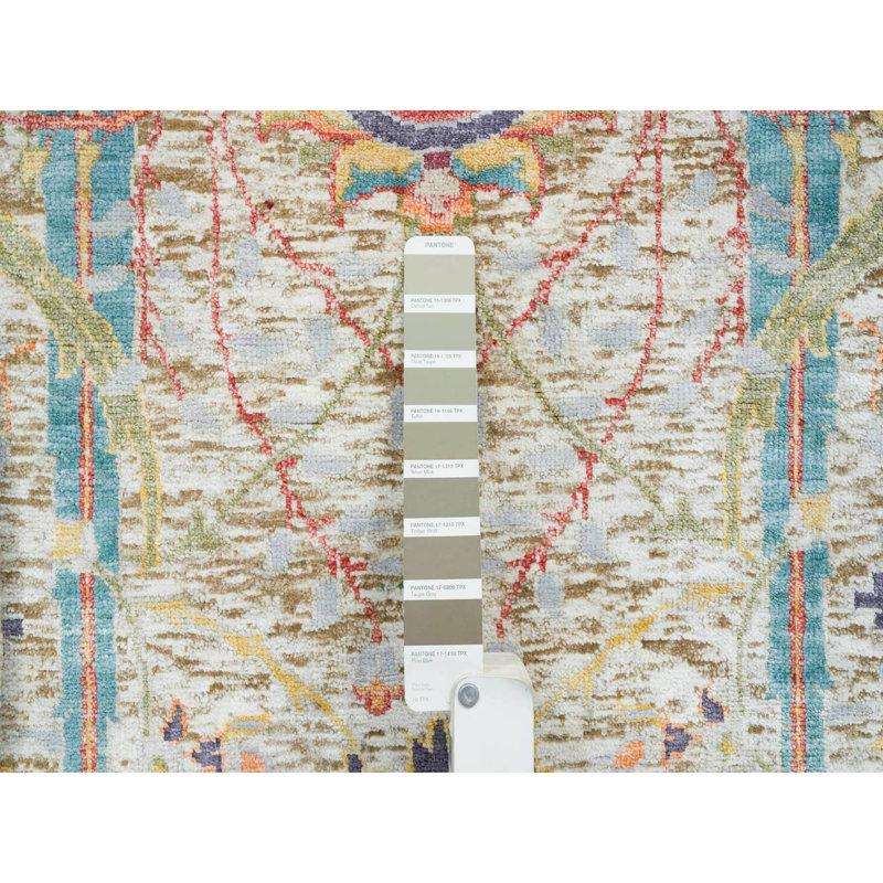 Tapis rond en soie 5 pi 2 po Saffie One-of-a-Kind