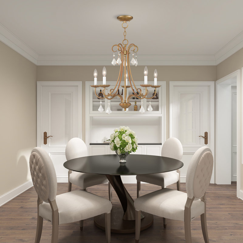 Blaney Candle Style Classic / Traditional Chandelier, Feuille d'or antique, 22.25"H x 24.75"W x 24.75"D