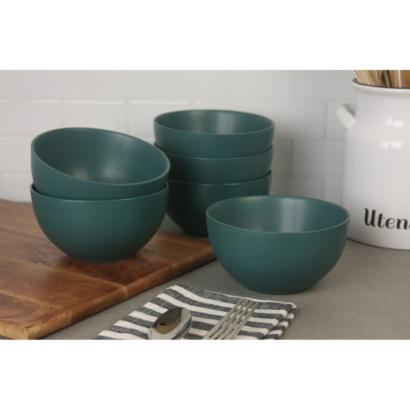 Wazee Matte Stoneware Cereal Bowl, Emerald Green