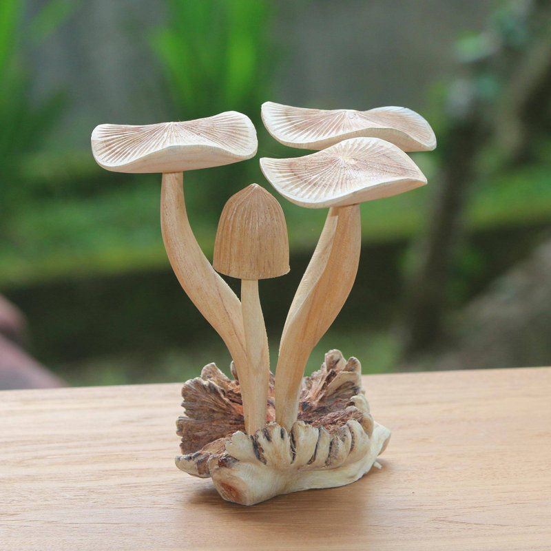 Sculpture en bois champignon fait main majestic Langsa