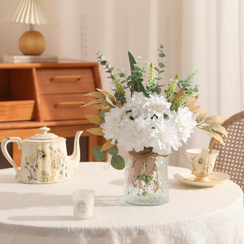 Rose Arrangement in Vase