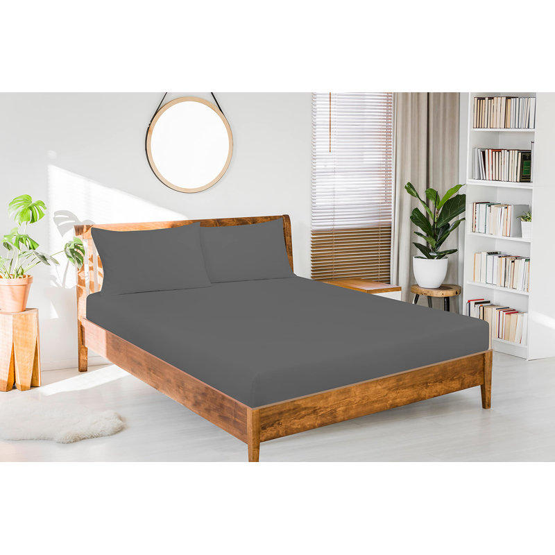 Royale Linens | Ultra Soft Brushed Microfiber | Hotel Luxury Bottom Sheets | Wrinkle Free & Fade Resistant | Deep Pocket Only