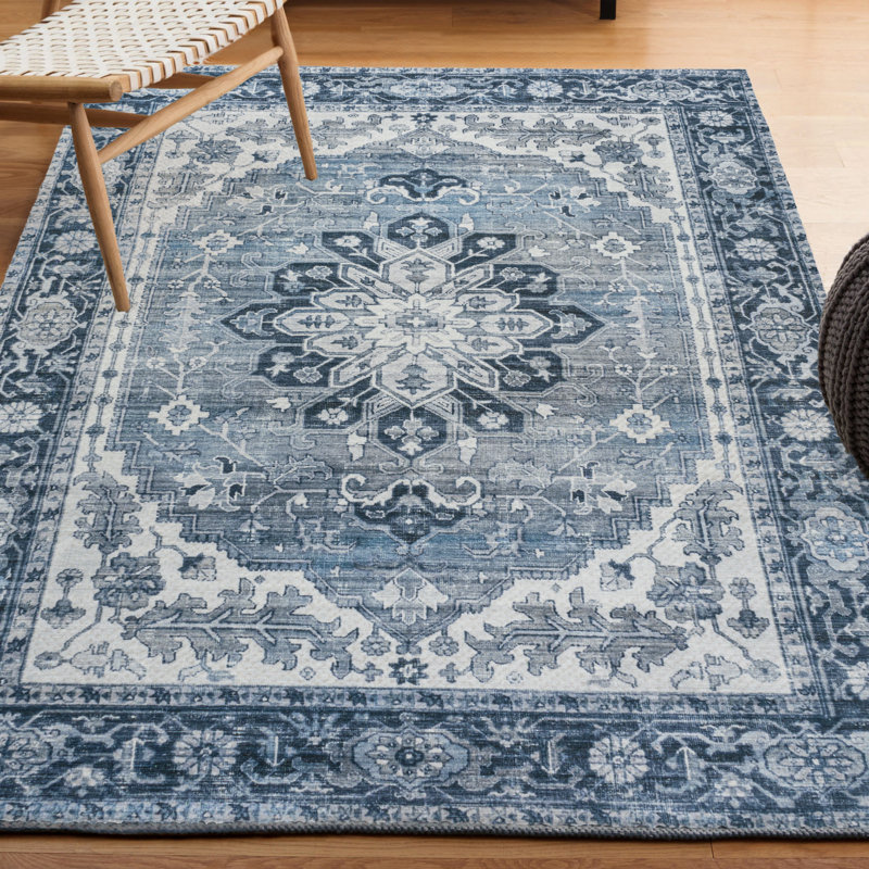 Sarok Ornate Medallion Machine-Washable Blue/Cream Rug, Rectangle 2'11" x 5'