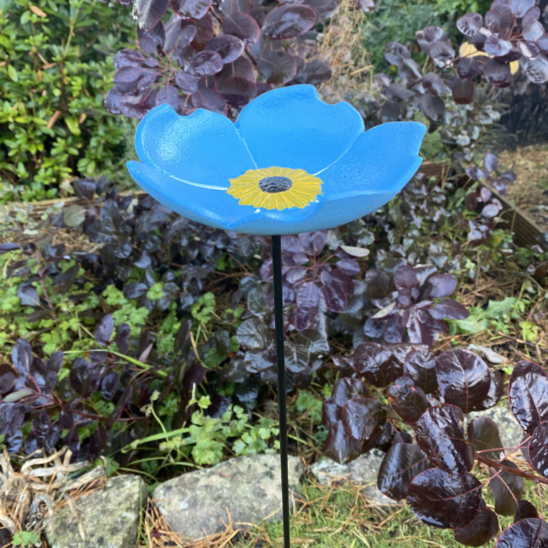 Gazon Metal Pole Decorative Bird Feeder