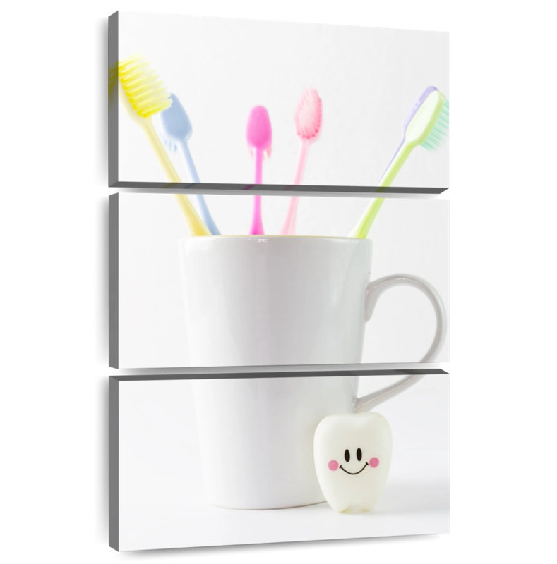 Alcaraz Toothbrush Mug, 38" H x 24" W