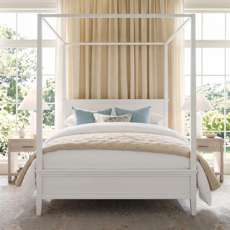 Lit plateforme à baldaquin Calder Queen en pin massif de style Mid-Century avec pieds fuselés, Grand lit, Blanc