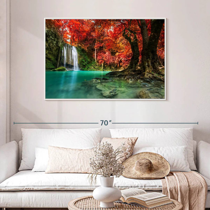 Arbres d'automne et cascade, 46 po x 31 po, Cadre flottant blanc