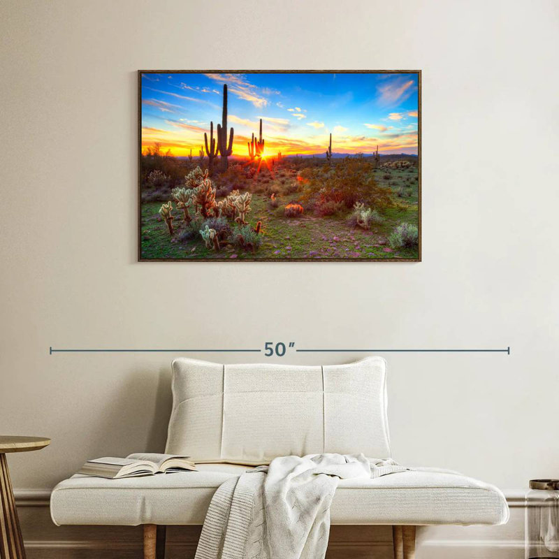 Paysage de désert de Sonora, 37 po x 25 po, Cadre flottant noyer