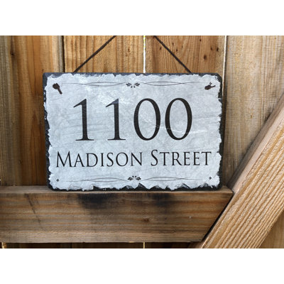 Plaque d'adresse en pierre d'ardoise personnalisée Sassy Squirrel
