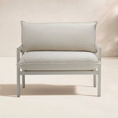 Terra Outdoor Lounge Chair