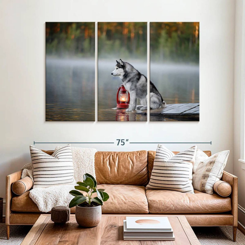 Husky sur le quai du lac, H 42 po x l 65 po