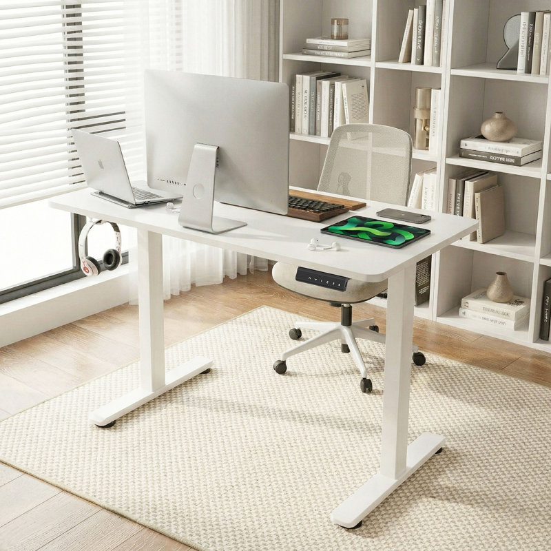 Bureau debout électrique 55 "x 24" avec contrôleur mémoire Gracie Oaks, blanc DESK-HTO-4C1A-18, White