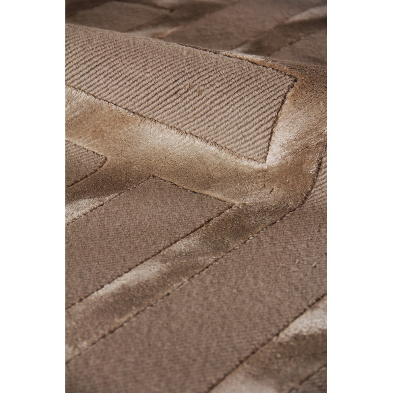 Metro-Velvet Chevron Area Rug in Beige, Rectangle 9' x 12'