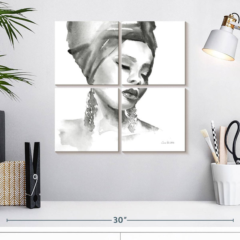Leisha Woman BW, H 18 po x l 18 po