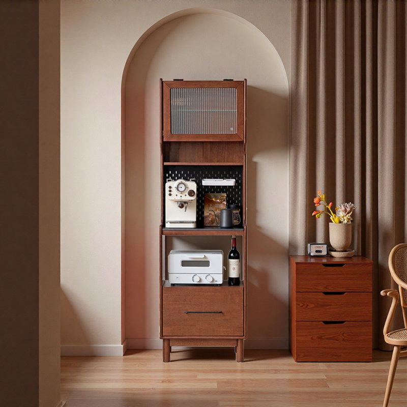Armoire d'appoint antique de style étroit