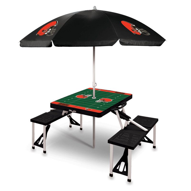NFL Patio Dining Set with Rectangular Table, Cleveland Browns, Black