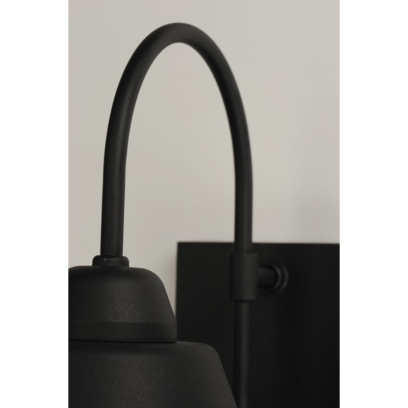 Luminaire de grange d'extérieur noir Dion, H 14,5 po x l 7,75 po x P 13 po