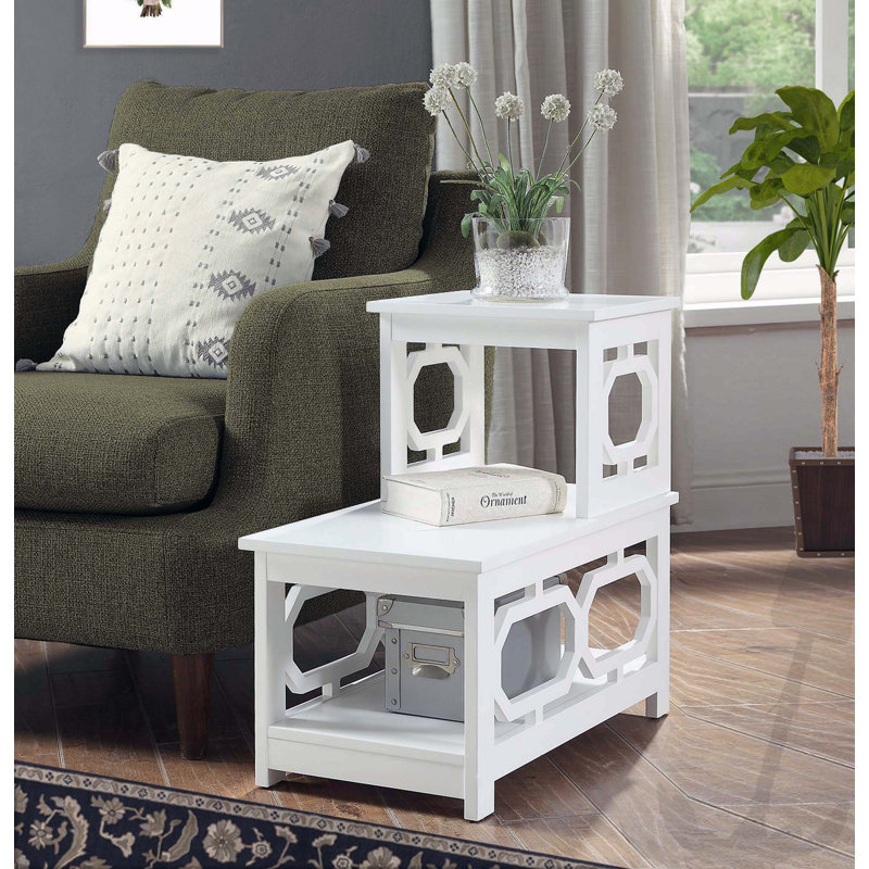 Neylandville End Table, White