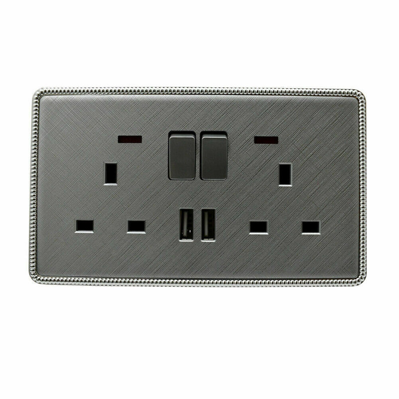 Nunlist Wall Mounted Socket, Chrome