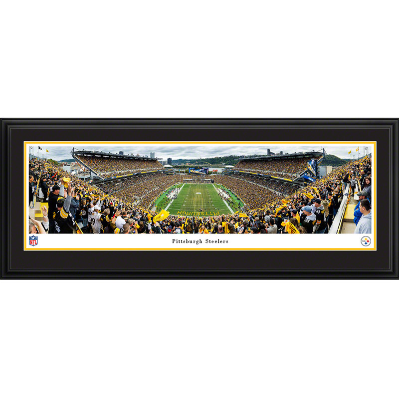 Pittsburgh Steelers par James Blakeway - photographie, H 18 po x l 44 po x P 0,88 po, Papier encadré dans un cadre noir