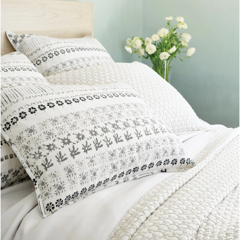 Lodi Matelasse Coverlet, Queen Coverlet, Sand