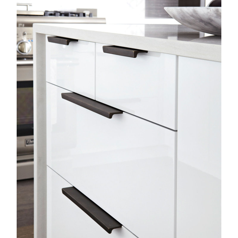 Catch Finger Pull, White Bronze Brushed