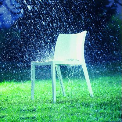 Chaise de patio empilable aqua