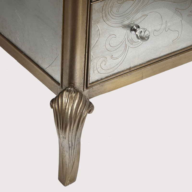 Silver and Gold Eglomise 4-Drawer Glam Chest
