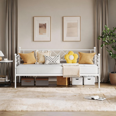 Twin Metal Daybed with Trundle, Heart-Shaped Headboard, Sturdy Steel Slat Support, Easy Assembly Day Bed Frame for Bedroom, Living Room, Guest Room, W