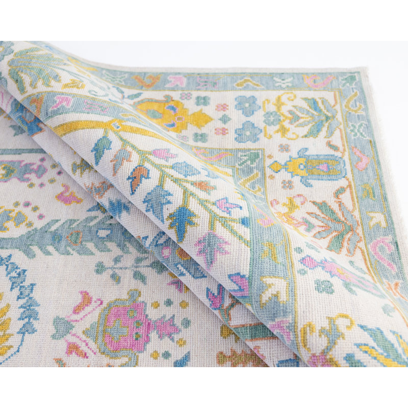 Flora Hand Knotted Wool Floral Area Rug, Rectangle 10' x 14'