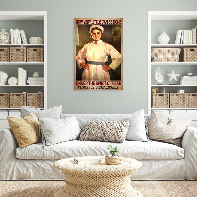 «Nurse How Very Little Can Be Done On», impression sur toile, H 36 po x l 24 po x P 1,25 po