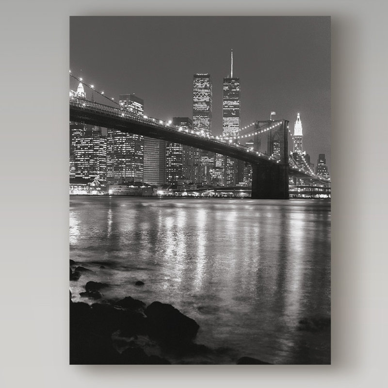 «Avis New York City Scape», reproduction de photo sur toile tendue Avisha, H 24 po x l 18 po