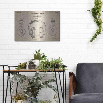 Luxe Metal Art 'Headphones Blueprint Patent Parchment' Metal Wall Art