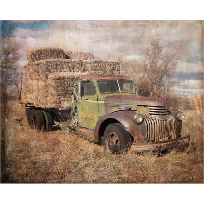 " Vintage Hay Truck "