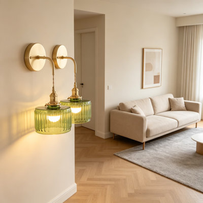 Ensemble de 2 appliques murales à piles avec abat-jour en verre rayé vert, chaîne réglable, télécommande, DEL rechargeables, finition dorée rétro, aucun câblage nécessaire pour la porte intérieure de la chambre à coucher