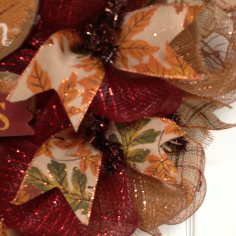 Couronne de feuilles d'automne