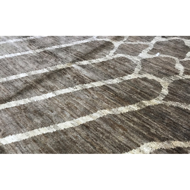 Tapis brun de haute qualité noué à la main